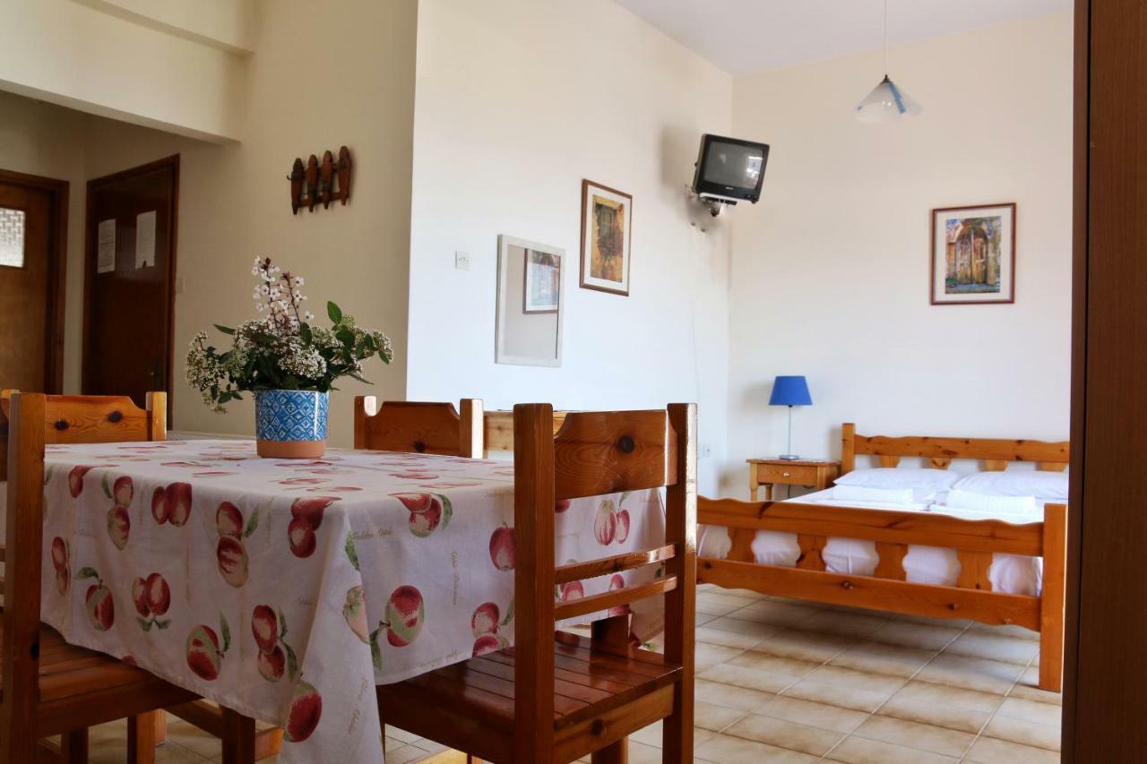Seaview - Selfcatering Apartment - Helen No 2 Xiropigado Exteriér fotografie